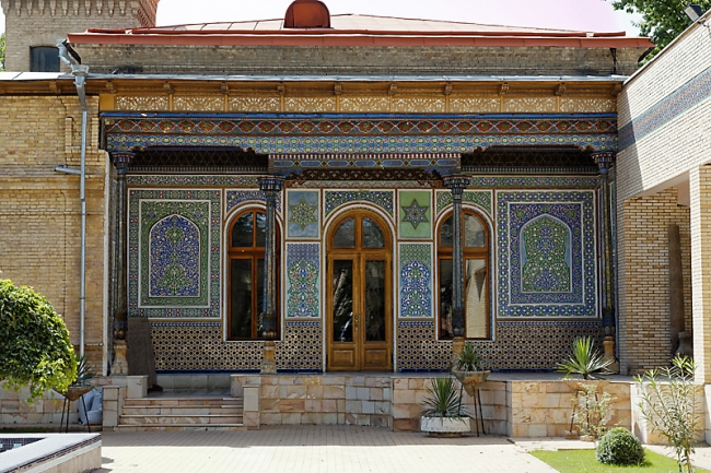 Musée desTraditions et des Arts Appliqués-001